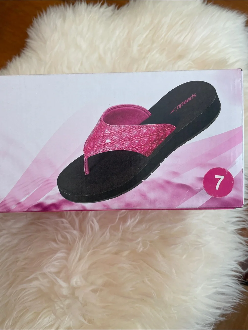 NWT Speedo Women's Quilted Fuchsia Thong Sandals Size 7